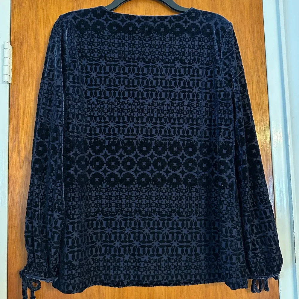 Talbots Women's Midnight Blue Patterned Velvet Blouse - Picture 5 of 5